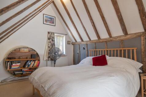 Bedroom 2.jpg