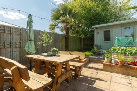 Rear Garden..jpg