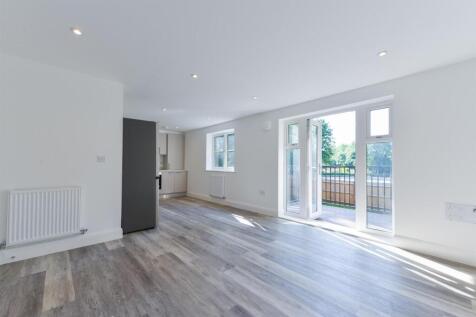 Flat 2 Dane Court3.jpg