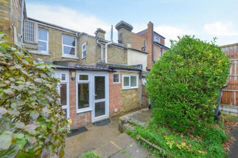 New Road, Ditton3.jpg