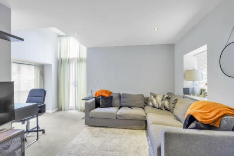 3 Birch Hill Cloc...