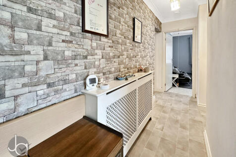 20251015_11384417...