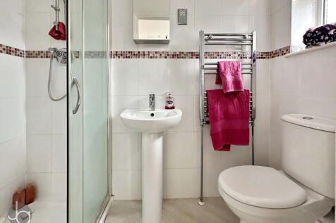 20251018_11105695...