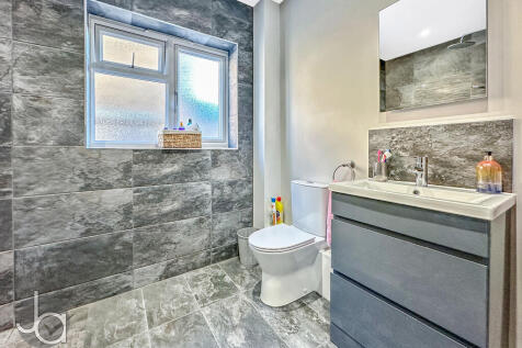 20251101_11585521...