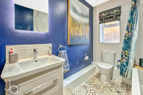 20251101_11571342...