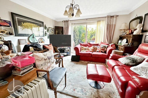 20251108_14453656...