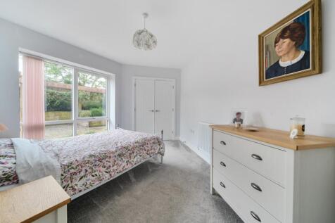 1327972-7-6878c20584f33