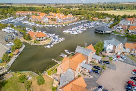 143 Park Lane (Burton Waters)-1