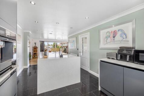 143 Park Lane (Burton Waters)-28