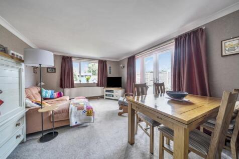 1359640-16-68d6e35b82abd