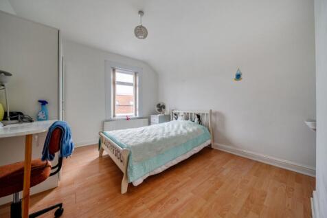 1382974-19-691c542061b21