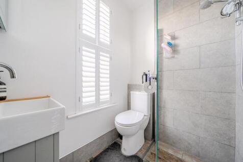 1385826-12-692ef8fef3731