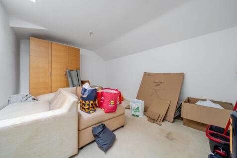 1388302-21-6936ee6099874