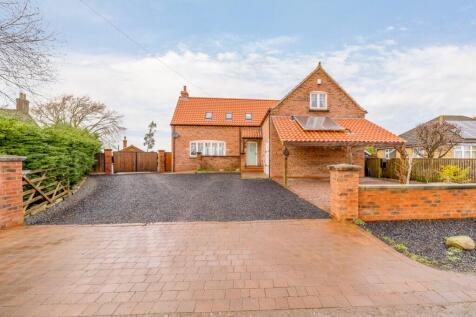 Gryffindor House (Leverton)-5