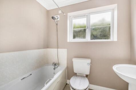 16 Jackson Drive (Kirton)-12