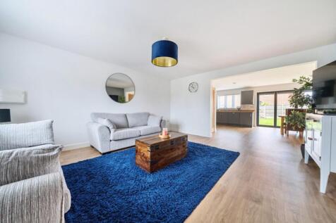 1289505-13-682af93a1e63b-ARW