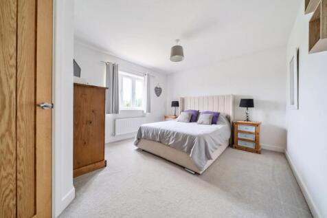 1289505-17-682af94c96223-ARW