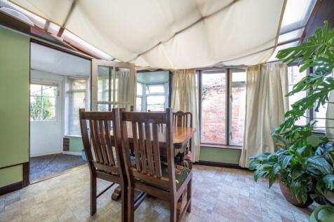 -6893747594219-l-1333649-26-68913a21d879f-ARW