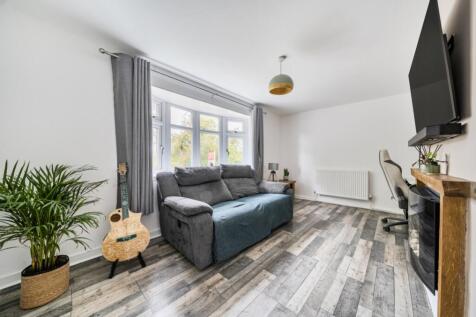 1336957-15-68a3750db8248