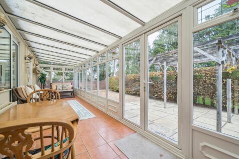 1373151-6-6900f410777bf