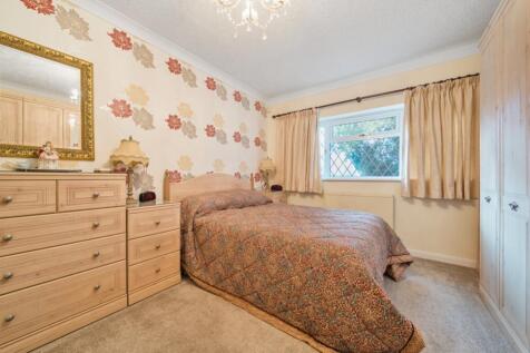 1373151-9-6900f50513c7f