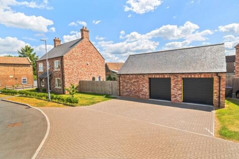 1297822-4-6830781bd6995-ARW