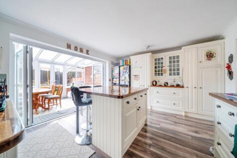 1407154-6-697bde6520632