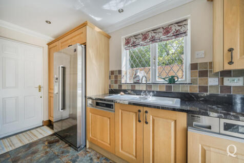 e27d2642-6d15-49e...