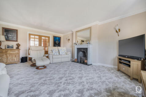 81ecc3f7-e1fb-446...