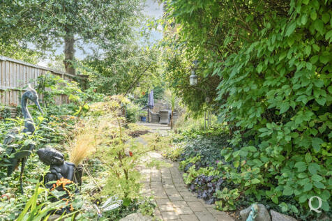 b9cfacf1-e800-4c4...