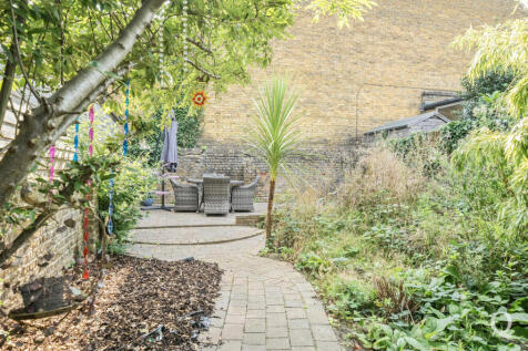 34e6cfb1-7417-471...