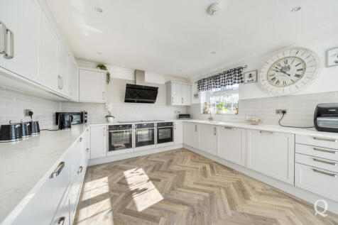 f7d74061-bd3f-47e...