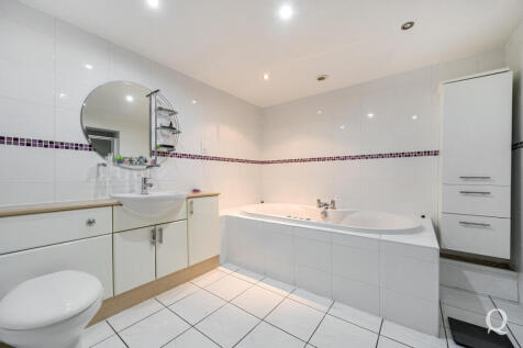 5bd36da8-3feb-4cd...