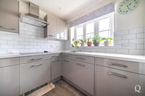 a7d21fca-fb5f-49b...