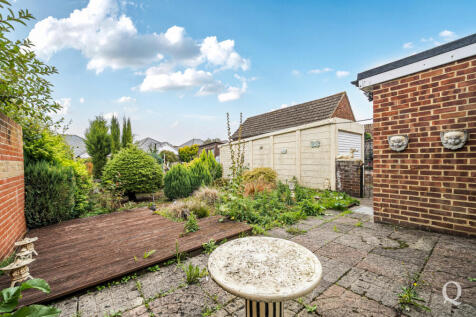 61fe947f-8270-471...