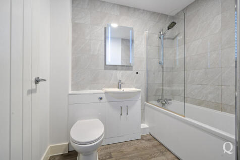 eeaf7641-bcca-4e8...