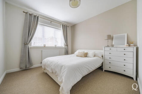 e7ba55dd-1317-489...