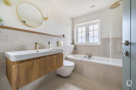 ddaa3a53-ea70-4f9...