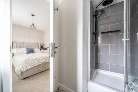 e478f12b-f734-41f...