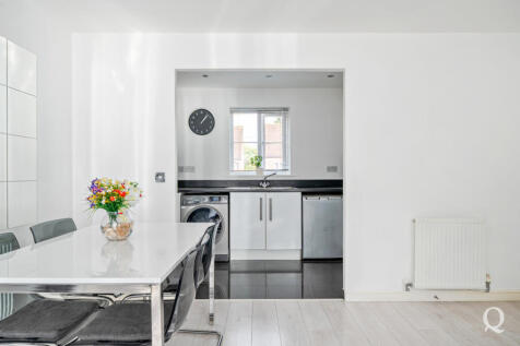 d51adcad-f26a-424...