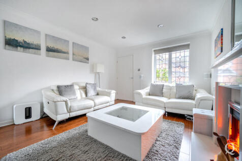 b982923e-c728-4a3...