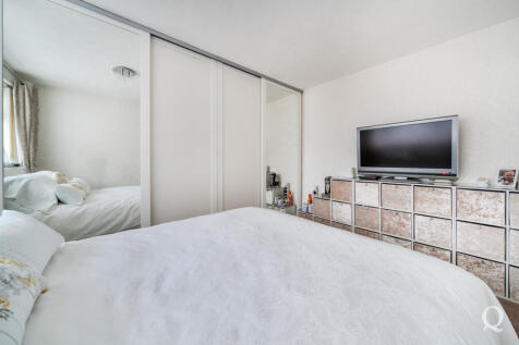 140d66ef-f599-444...