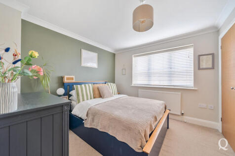 6a87fb06-fa71-4e2...