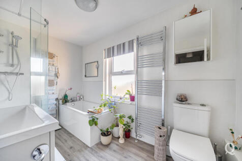 c77be21d-daa5-42b...