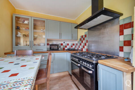 d44499fb-3a95-40e...