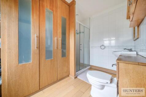 En Suite Shower/Dressing Room