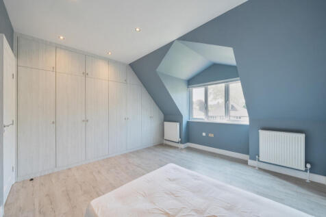 15-68232295e8f75-...