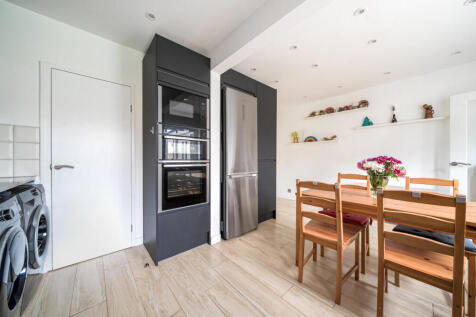 1355475-6-68cc7e1...