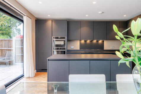 1360972-21-68e61a...