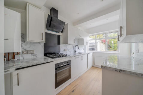 1364132-4-68e6528...